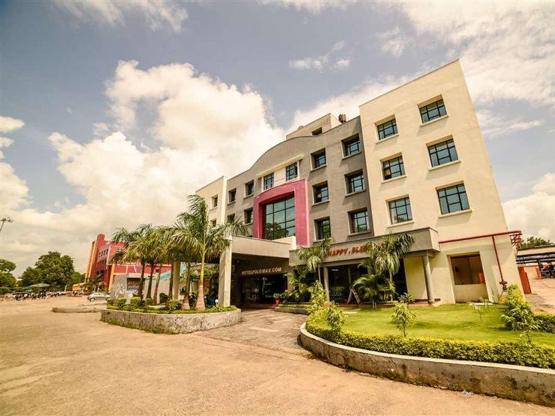 Max Hotels Jabalpur Exterior photo